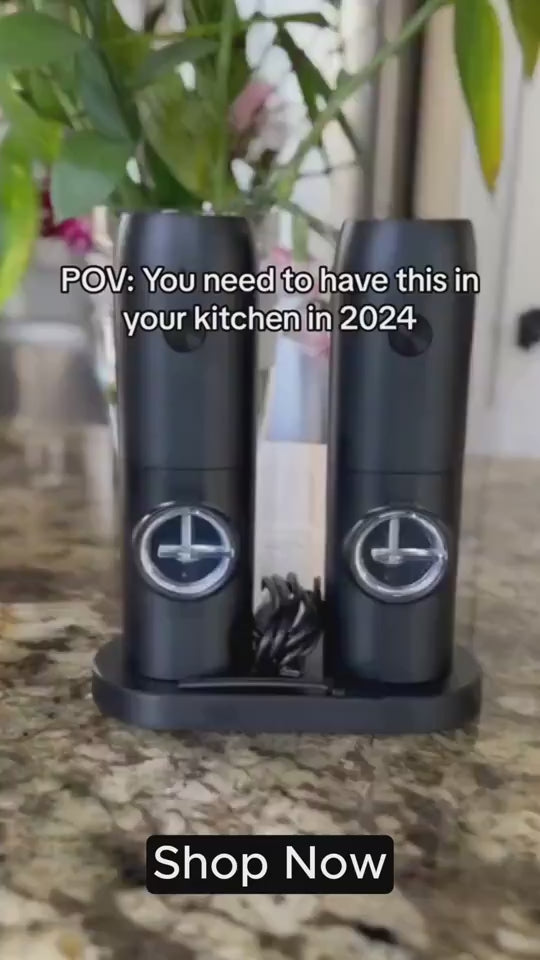 Compact electric kitchen grinder