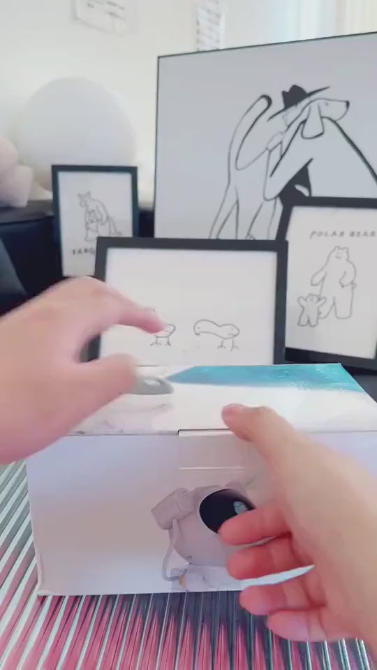 Astronaut Design Star Projection Lamp for Kids’ Room.mp4