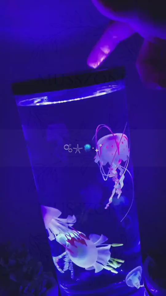 Creative jellyfish projector lamp